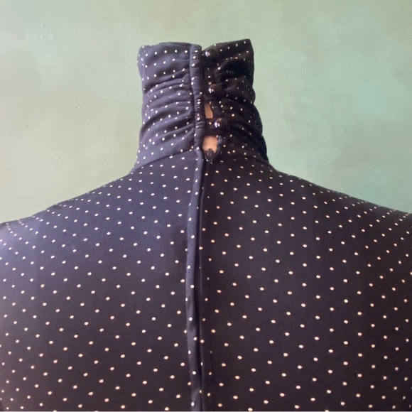 70’s Joy Stevens Turtle Neck Maxi Dress
Size: vintage 5/6 - Picture 11 of 14